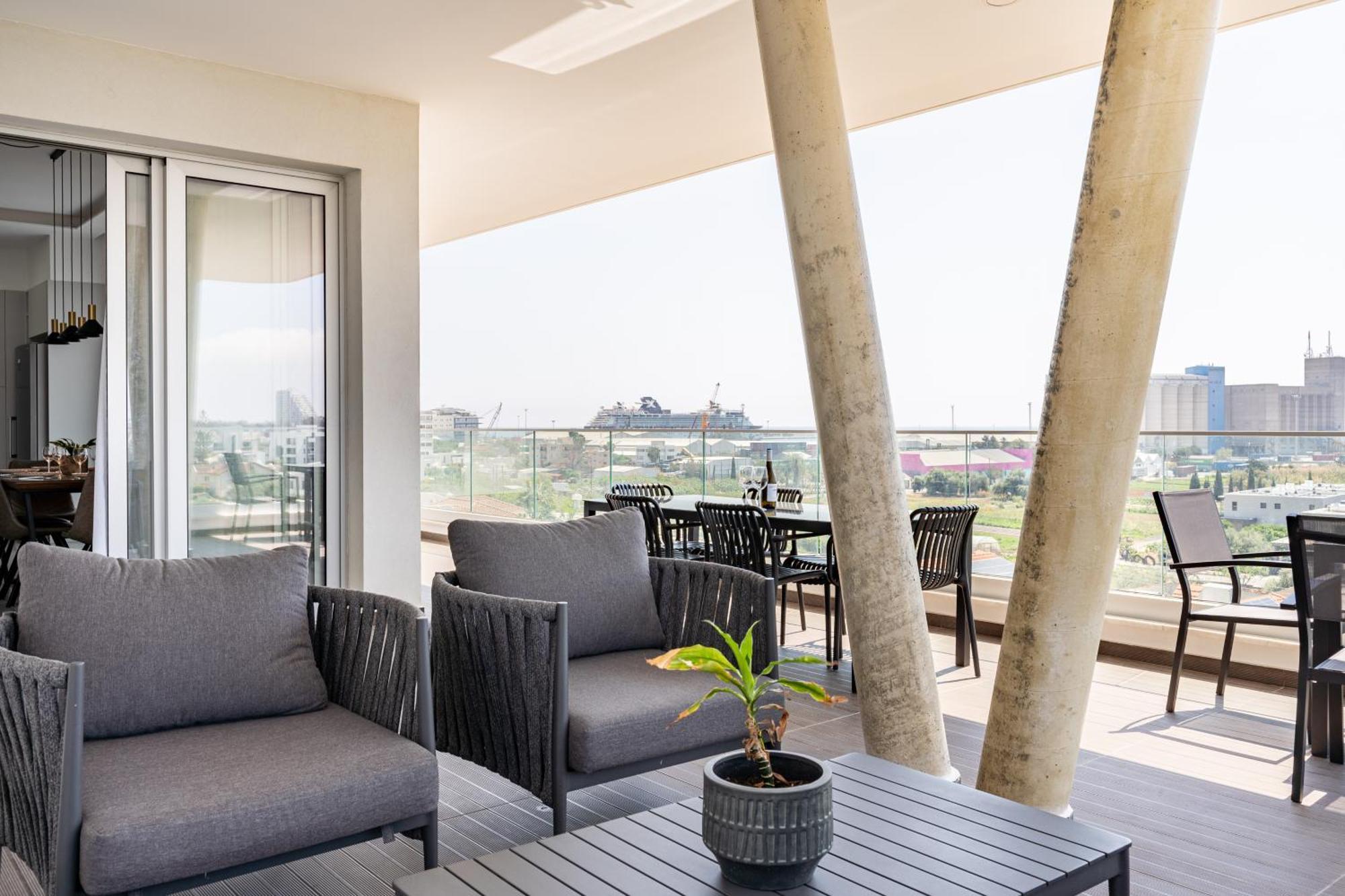 Yamas Urban Living Zakaki Pool Penthouses & Apartments Lemesos Exteriér fotografie