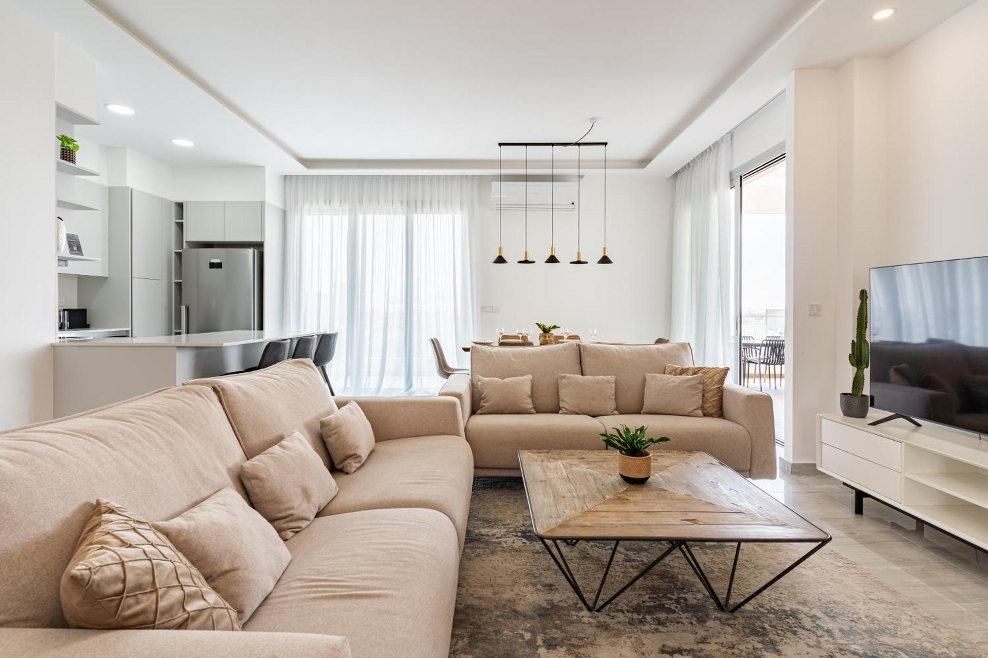 Yamas Urban Living Zakaki Pool Penthouses & Apartments Lemesos Exteriér fotografie